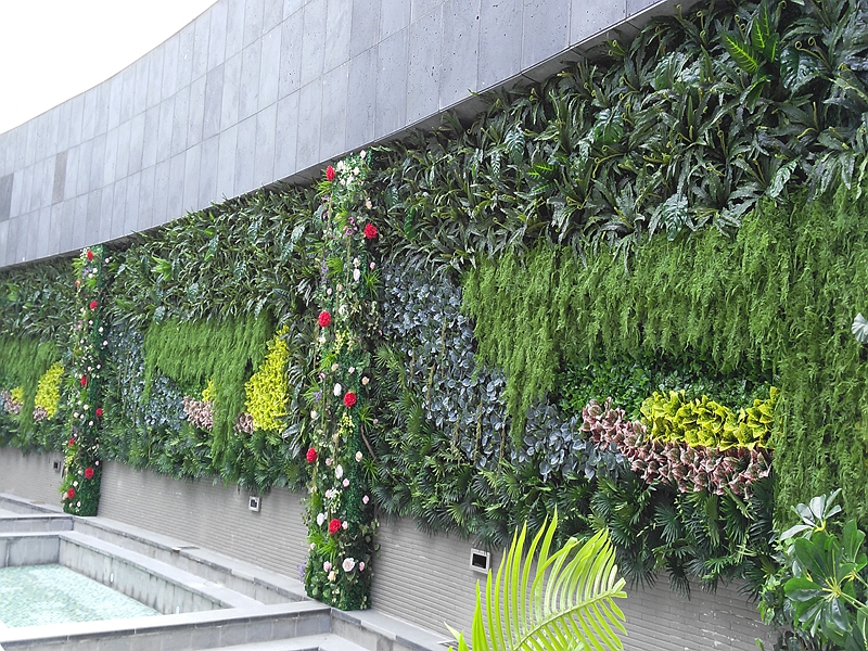 丹东温泉洗浴植物墙_大型室外植物墙_抗氧化植物墙-绿饰界植物墙专家